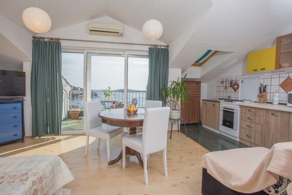 Apartment Lili Hvar Island Kültér fotó